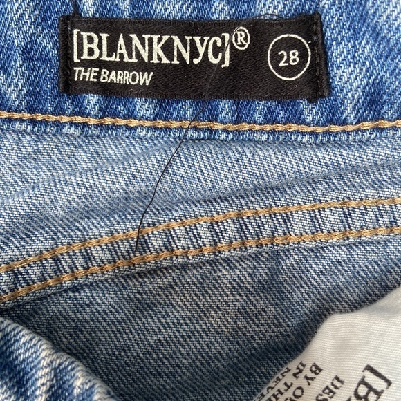 BLANK NYC Women’s The Barrow Vintage High Rise Denim Jean Shorts Size 28W - Picture 6 of 9
